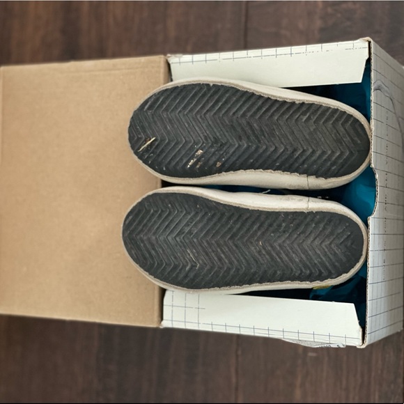 Golden Goose Slide White & Blue SZ 23 EU, slightly used. Very food condition. - Picture 7 of 7